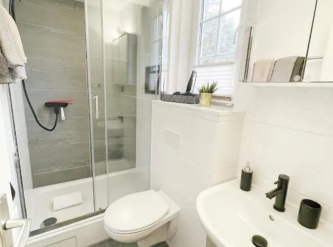 Trautheim - Am Stadtpark ゲストハウス 4*